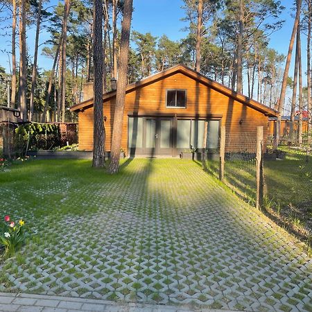 Domek Debowy 2 Любневице Экстерьер фото