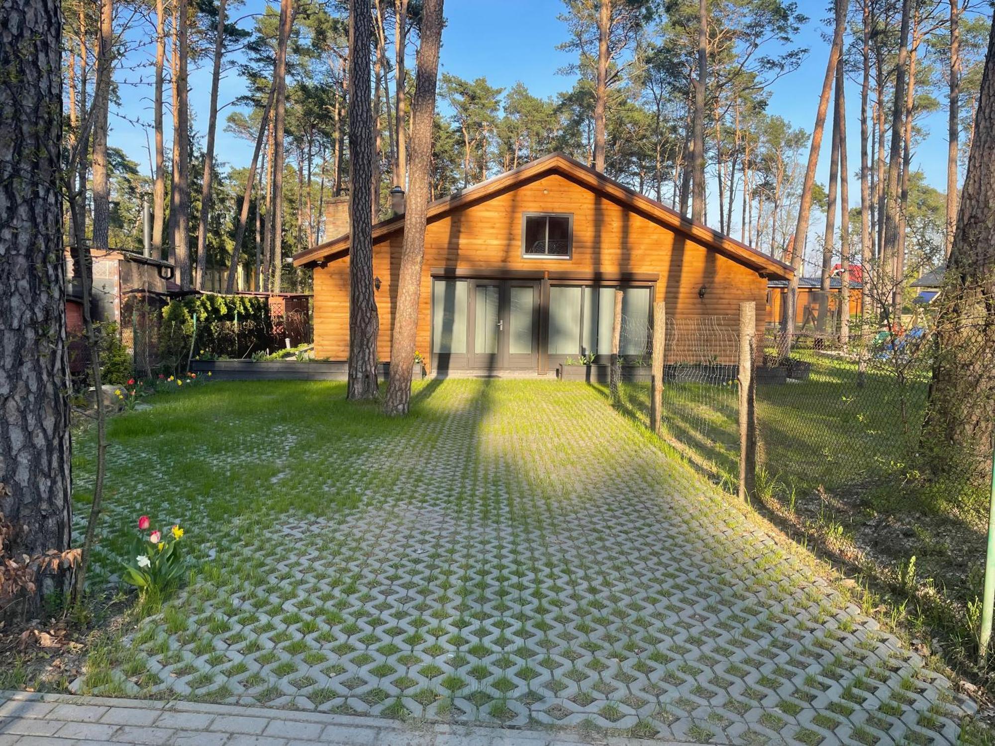 Domek Debowy 2 Любневице Экстерьер фото